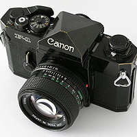 Зеркальная камера Canon F-1.