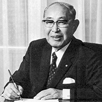 Казуо Ташима (Kazuo Tashima).