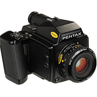 Плёночная камера Pentax 645.